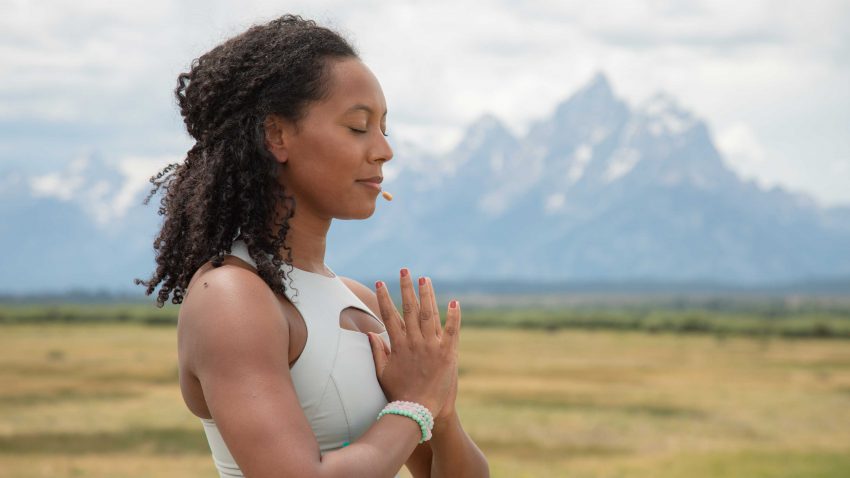 yogi practices metta meditation for sublime love - YogaToday